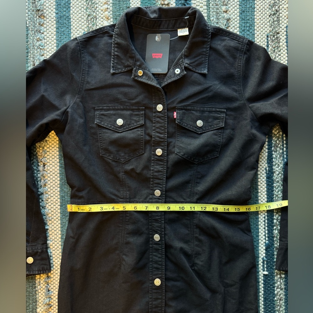 Levi’s Ellie Denim Dress in Black - Size M - Picture 15 of 15